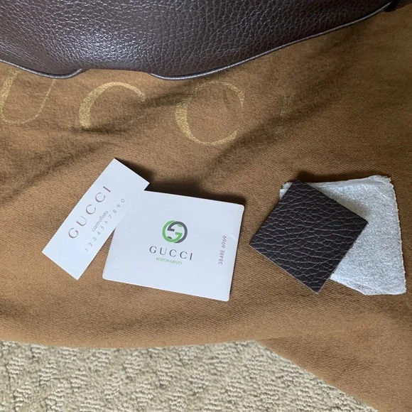 GUCCI Brown Leather Tote Bag - Picture 5 of 14